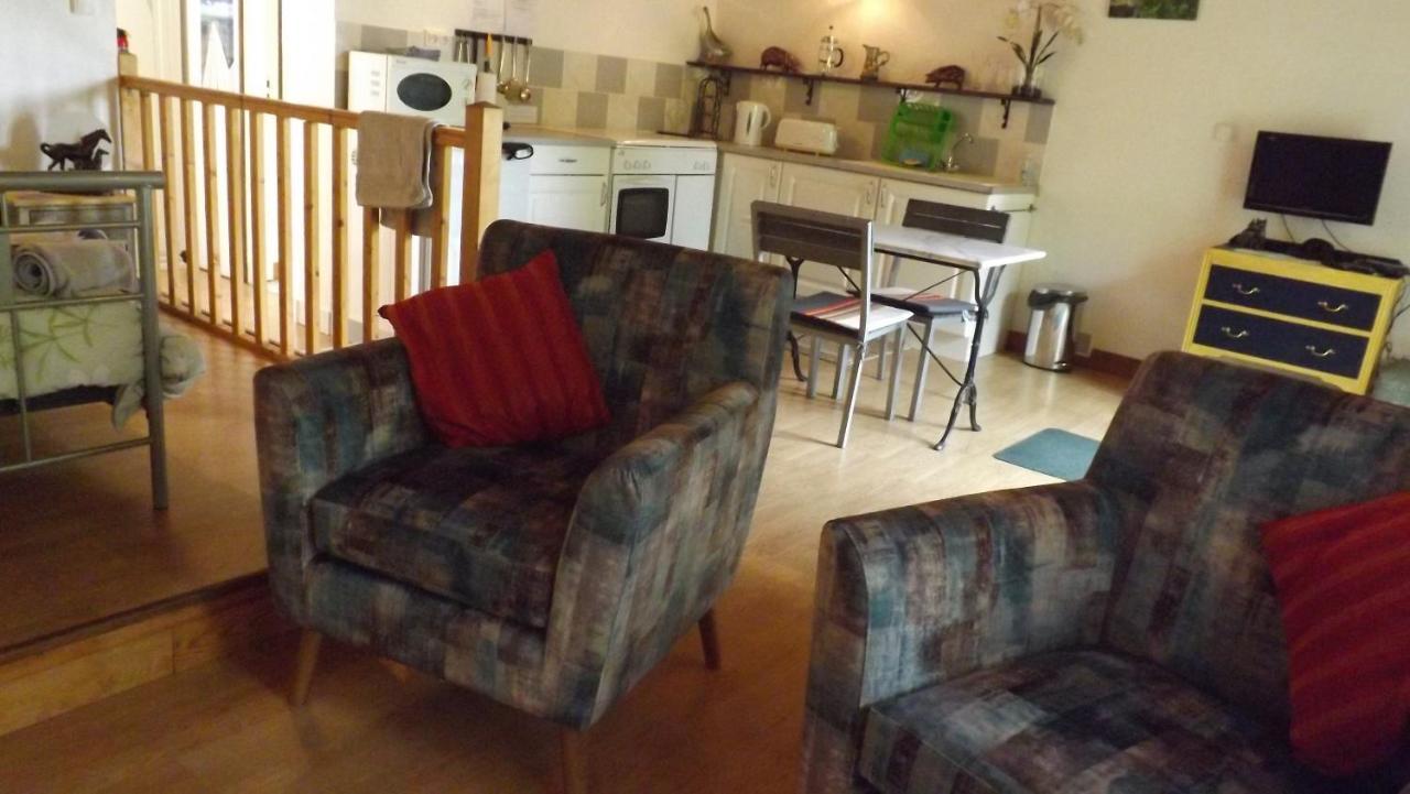 Breesfalt Gite Accomodation Villa Maisonnais-Sur-Tardoire Dış mekan fotoğraf